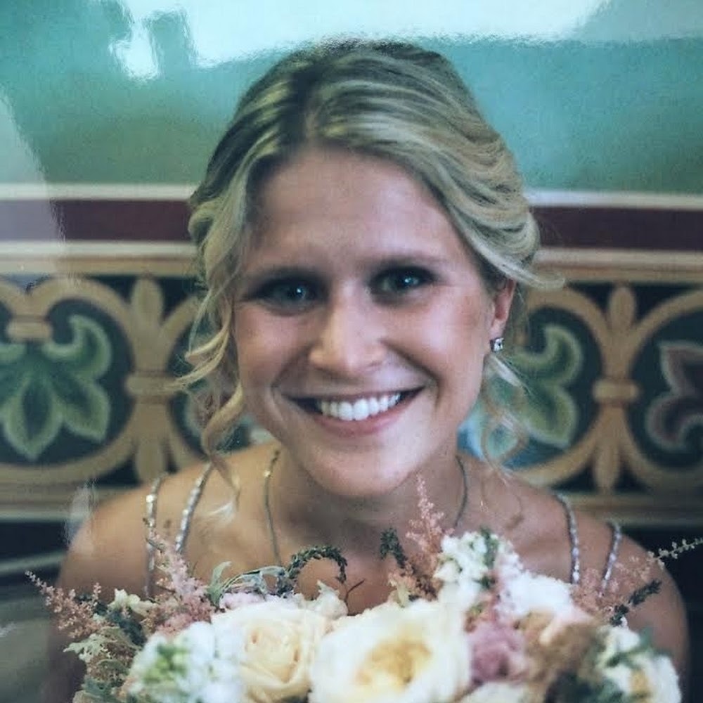 Meet your Posher, Xenia